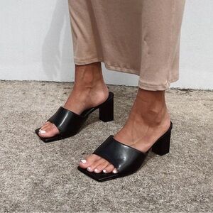 Princess Polly Black Block Heels Manhattan size 8